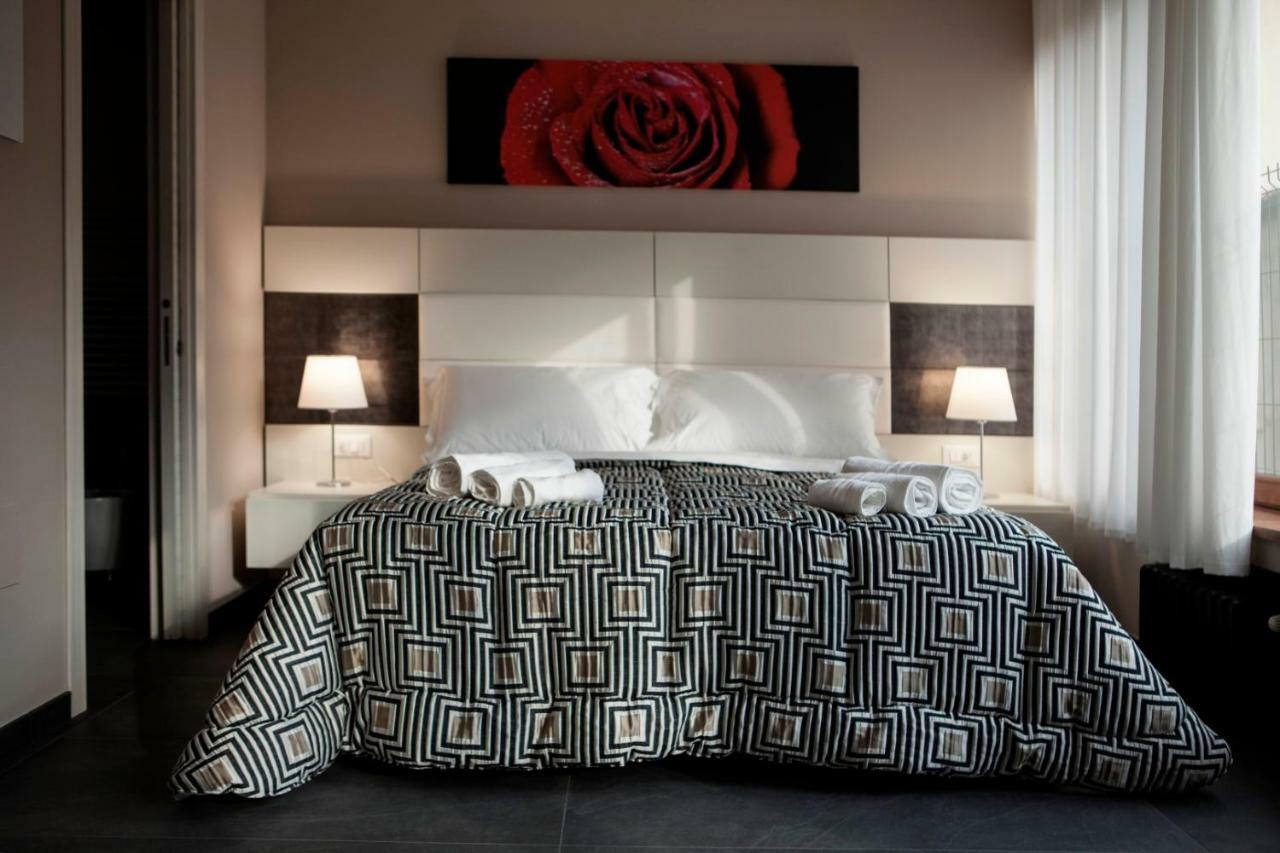 Living Arena Guest house