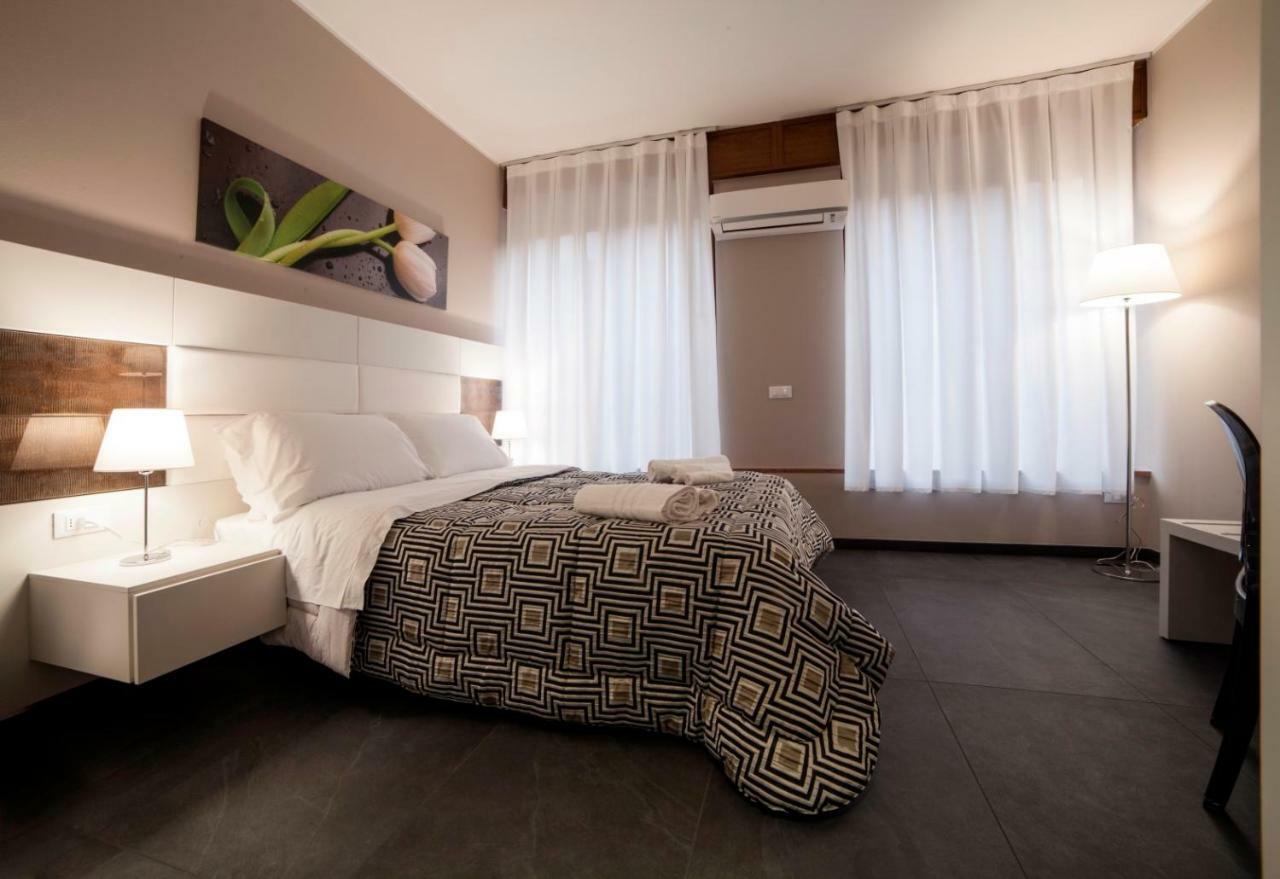 Guest house Living Arena